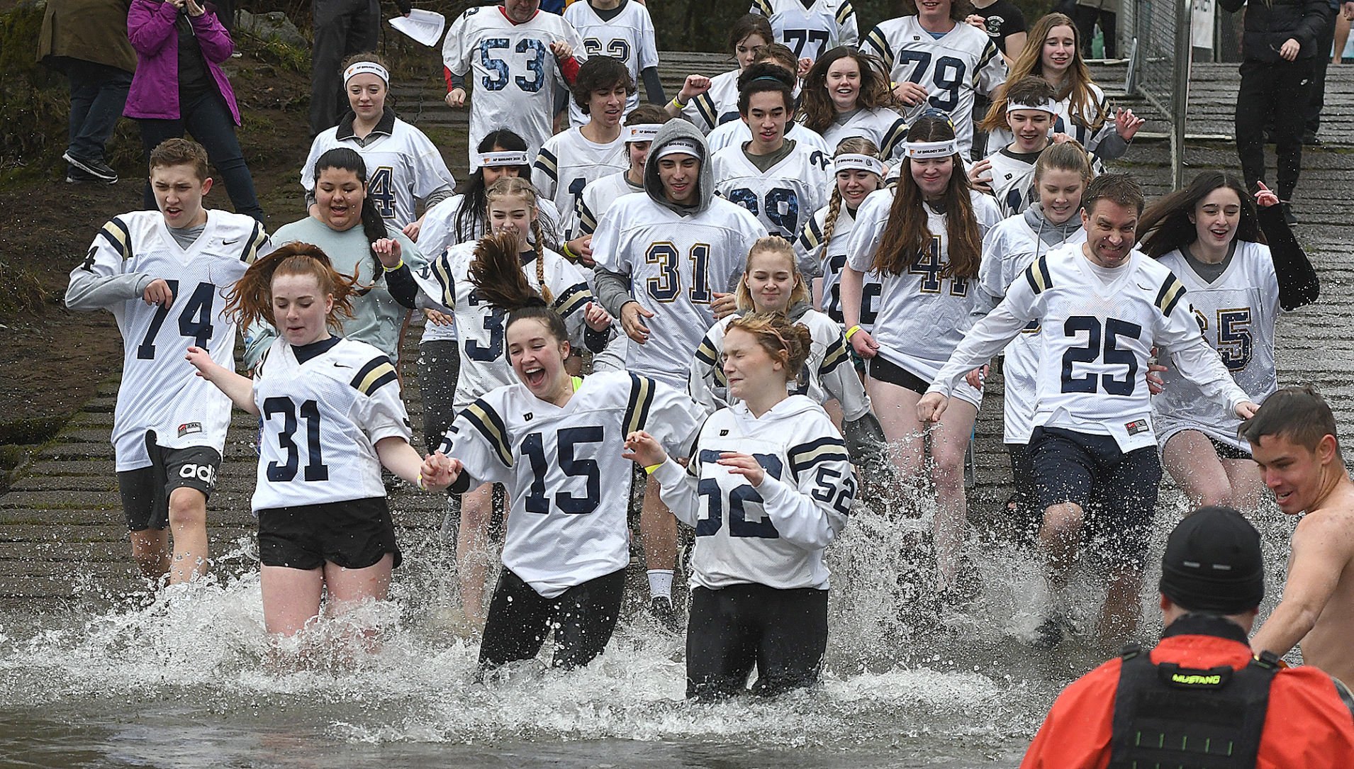 021620-adh-nws-Polar Plunge07
